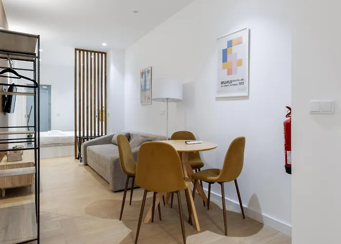 Vlc Host - San Jacinto Apartmán