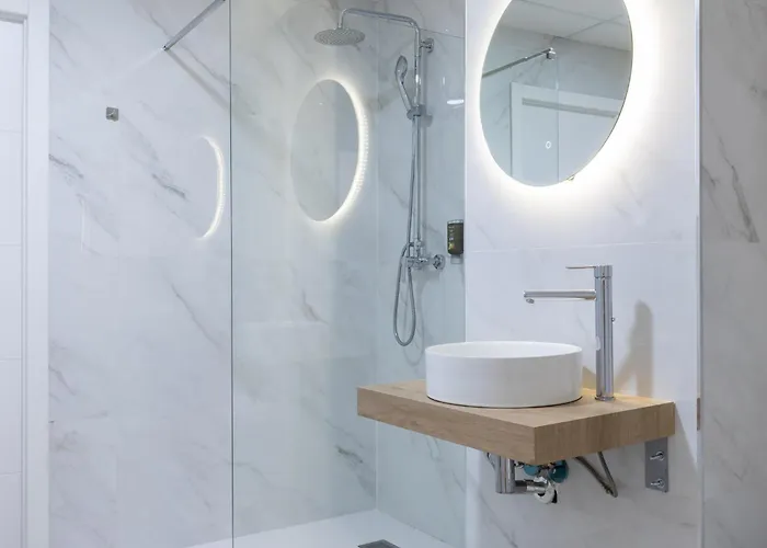 Vlc Host - San Jacinto Apartment