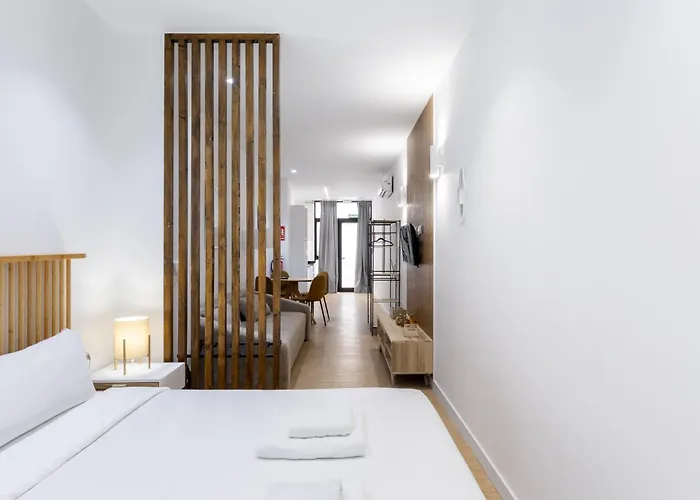 Vlc Host - San Jacinto Apartment *