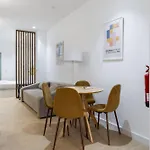 Vlc Host - San Jacinto 아파트